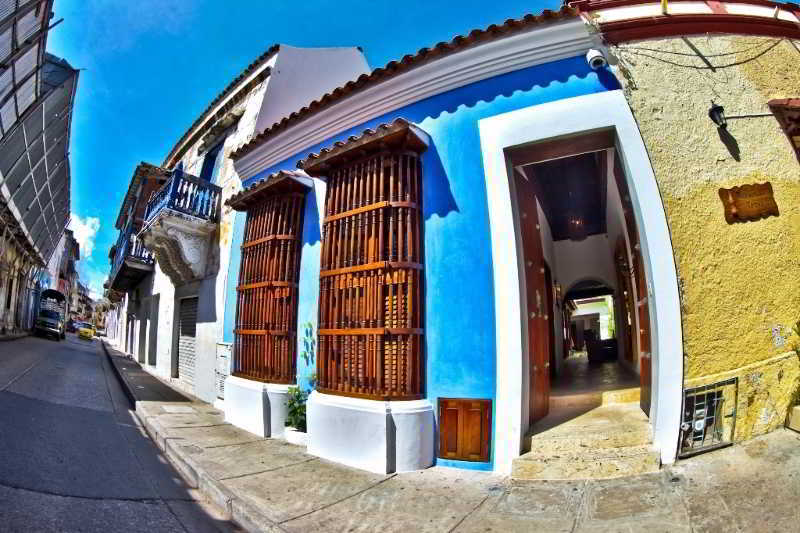 Boutique Santo Toribio 4*